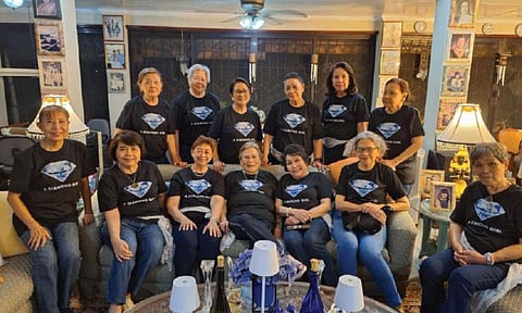 FUN. A souvenir shot at Inday Gaona’s home on Jubilee night. Seated (from left): Connie Vasquez, Elvira Mayol, Binggay de Veyra-Montilla, Inday V. Gaona, Zenda Garcia-Lat, Macrina Ramos and Herminia Alinsug. Standing: Imelda Paras, Evelyn Sanchez, Juanita Abrajano-Climaco, Carmencita Raffinan, Evelina Neri-Coronel and Sofia Aliño. Not in photo: Riza Migallos-Olbes and Bingbin Lucero.