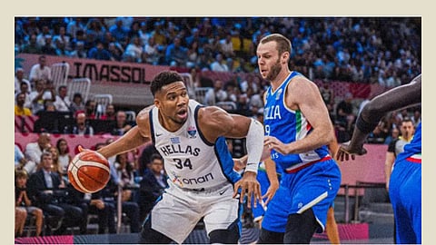 Giannis gialsa ang Greece batok Italy