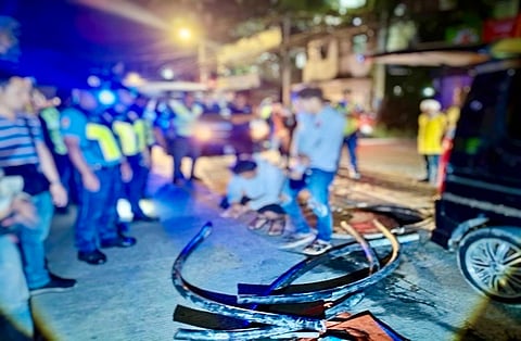 2 nangawat kable sikop sa mga pulis