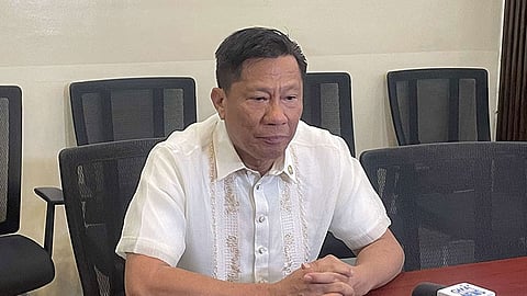 Archival orders probe into viral arrest of water vendor