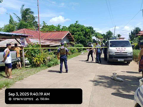 NEGROS. A former barangay kagawad was shot to death by an unidentified assailant at Hacienda Cabayao, Barangay San Pablo, Manapla, Negros Occidental Wednesday, September 3, 2025.