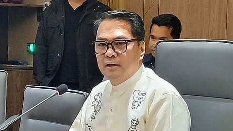 Gasataya orders 4 City Hall workers to explain hardened cement bags