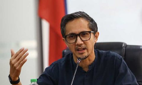 Kawani sa DPWH temporaryo’ng dili mosul-ob sa ilang uniporme