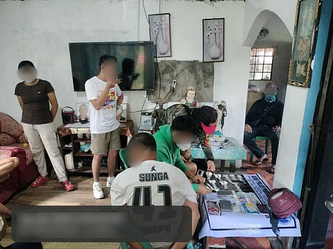 ILOILO. Police operatives arrest a watchlisted high-value individual and his cohort in a buy-bust operation in Barangay Tuble, San Dionisio, Iloilo, on September 28, 2025, leading to the seizure of about 180 grams of shabu worth P1.22 million.