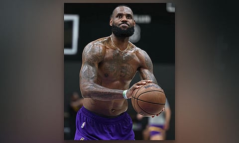 James naa’y gibati nga sakit sa lubot