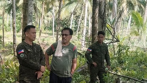 ZAMBOANGA. The Army’s 53rd Infantry Battalion (53IB) eyes to relocate its patrol base in Igat village, Margosatubig, Zamboanga del Sir to a vantage position to boost security in the area. Lieutenant Colonel Rolando Vargas Jr., 53IB commander (left), on Friday, October 3, led an ocular inspection to thoroughly assess the proposed relocation site of the patrol base.