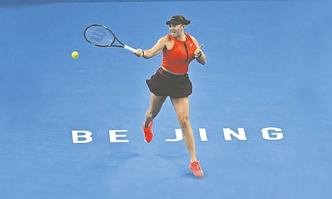 TITLE-WINNING FORM. Amanda Anisimova of the United States hits a forehand return during the China Open final in Beijing, where she defeated Linda Noskova of the Czech Republic 6-0, 2-6, 6-2 to capture the title. /