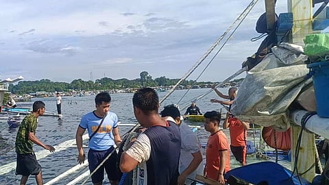 20 fishermen rescued between Basilan and Sulu
