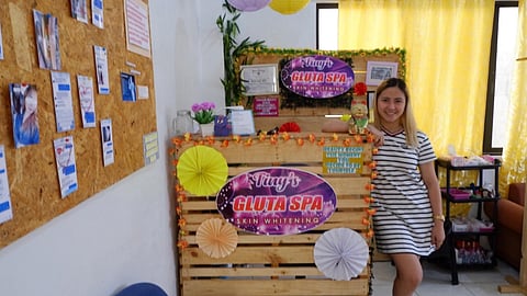 Damgo ngadto sa kalampusan: Ang estorya ni Tiny Collados