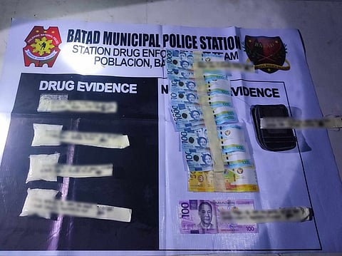 ILOILO. Police operatives from the Batad Municipal Police Station and the Iloilo Provincial Drug Enforcement Unit (PDEU) seized about 150 grams of shabu worth P1 million and arrested two drug suspects in a buy-bust operation in Barangay Caw-i, Batad, Iloilo, on October 30, 2025.