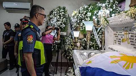 '9 ka tawo' mi-ambush sa 2 polis