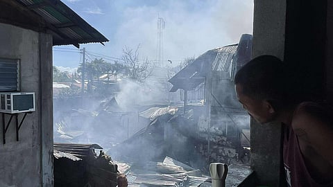 Lapu-Lapu City extends aid to fire victims in Buaya