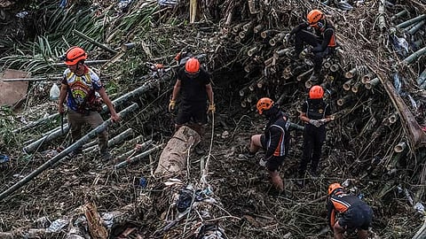 Mga na-missing atol sa baha gituohang nalubong sa lapok