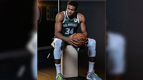 Kuwestiyunable na sab si Giannis