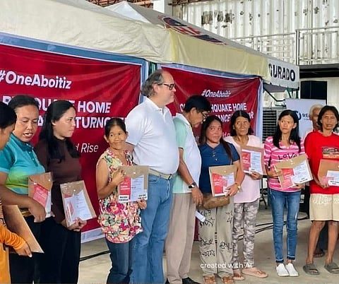 AID. The Aboitiz Foundation, led by Anton Perdices, chief operating officer for Distribution Utilities at Aboitiz Power, and San Remigio Mayor Mariano Martinez, on Thursday, Nov. 27, 2025, initially turned over P10,000 each to 168 families whose households were affected by the magnitude 6.9 earthquake and sustained partial damage.
The initiative forms part of Aboitiz’s P3.3-million post-earthquake home recovery assistance program, which benefits 225 families.