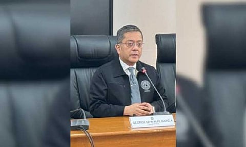 Comelec eyes 100 malls to hold voters' registration