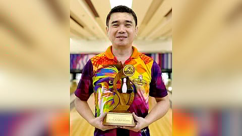 DATBA MONTHLY CHAMPION. Businessman James Young clinches the Davao Tenpin Bowlers Association (Datba) monthly finals November title at the SM Lanang bowling center, November 30, 2025.