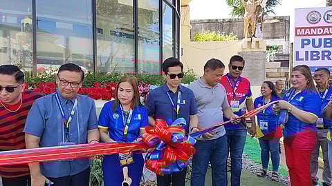Mandaue City launches E-Library
