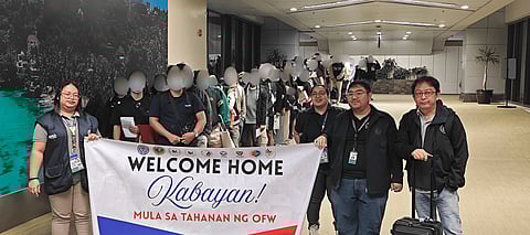 MANILA. Barely two weeks before Christmas Day, 71 more overseas Filipino workers (OFWs) who worked in scam hubs in Myanmar returned home on Friday morning, December 12, 2025.