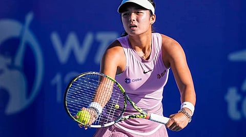 Eala miabante sa women’s finals