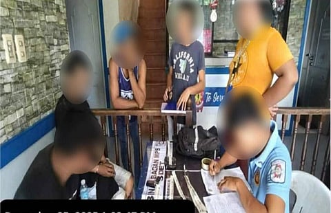 NEGROS. Two men who crashed their car into roadside structures and a mango tree along the National Highway in Barangay San Teodoro, Binalbagan, Negros Occidental, were arrested for illegal drug violations on Christmas Day, December 25, 2025.