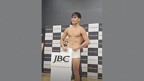 Llover defends belt vs. Chinese challenger