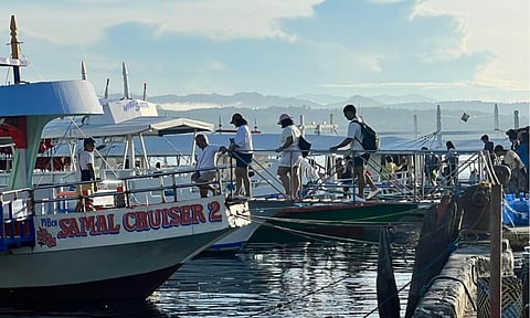 Samal sees surge in holiday tourists