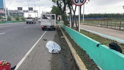 Rider nabunal sa punoan sa kahoy, patay
