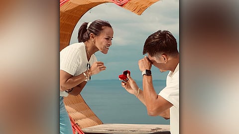 Volleyball star Rondina engaged na