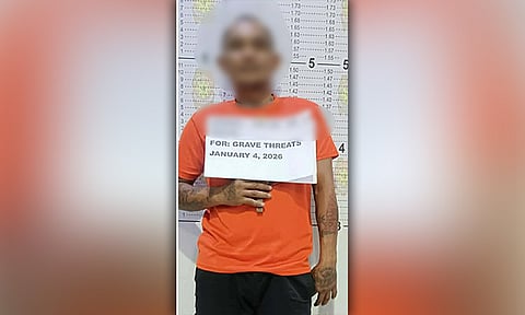 Mihulga nga patyon iyang kanhi
uyab kay di makig-uli, gidakop