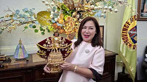 P10M ihatag sa Kapitolyo sa Sinulog Foundation Inc.