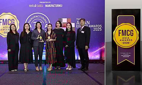 The Highlands Gold brand team celebrating their FMCG Asia Awards win.