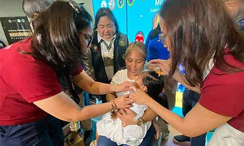 The Department of Health–Davao Region (DOH-Davao) officially rolled out the Measles-Rubella Supplemental Immunization Activity on Monday morning, January 19, 2026, at SM Lanang Premier. The ceremonial launch in Davao City featured the first symbolic vaccinations of children from Barangay Ubalde and was attended by several city officials.