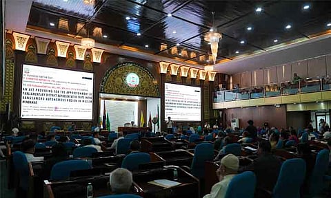 Presidential Peace Adviser Sec. Carlito G. Galvez Jr. welcomed the Bangsamoro Parliament’s passage of a new districting law and congratulated the Bangsamoro Transition Authority (BTA) for heeding the call of the Bangsamoro people to have the first regular parliamentary elections in the Bangsamoro Autonomous Region in Muslim Mindanao (BARMM).