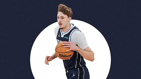 Flagg impresibo sa iyang pagbalik