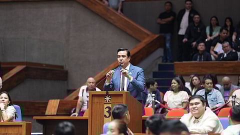 Kongresista Rama nagtinguha sa pagwagtang sa travel tax