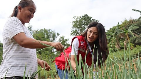 DSWD 7 miawhag sa 4Ps benepisyaryo sa pagpananom
