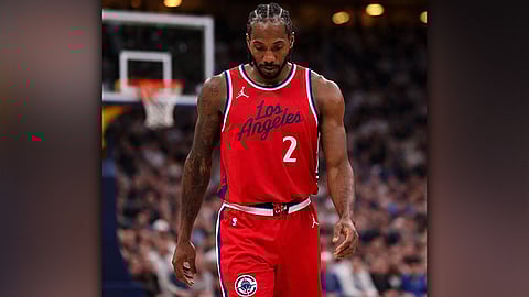 Clippers giagak ni Leonard