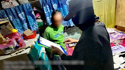 ILOILO. Operatives of Iloilo City Police Station 2 arrested a 61-year-old high-value individual during a buy-bust operation in Barangay MacArthur, La Paz District, Iloilo City on February 10, 2026, seizing about 160 grams of suspected shabu worth P1,088,000, buy-bust money, and a homemade 12-gauge shotgun with one live round.