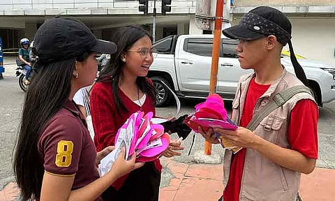 Youth volunteers turned Valentine’s Day into a lesson on consent and protection with the “FreeLoveHugs – Valentine’s Edition” campaign on February 14, 2026, reaching key public areas across Davao City.