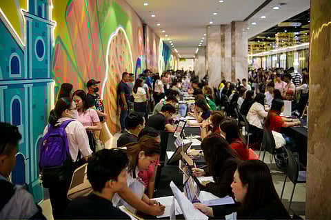 BACOLOD. A total of 3,653 jobseekers joined the Valentine’s Day Job Fair at SM City Bacolod North Block in Bacolod City on February 14, 2026.