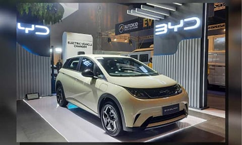 OPTIMISTIC. An electric vehicle on display during the 11th Philippine Electric Vehicle Summit at the SMX Convention Center in Pasay City on Oct. 19, 2023. A Chamber of Automotive Manufacturers of the Philippines, Inc. official on Wednesday (Feb. 25, 2026) expressed confidence that the industry could reach around 500,000 vehicle sales this year, despite lower January figures partly due to last month’s record-high sales. (PNA file photo)