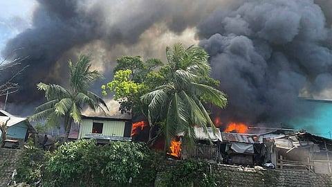 Fire razes 89 houses in Bacolod