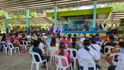 Escalante City, PNP, Army unite to defend, condemn violence