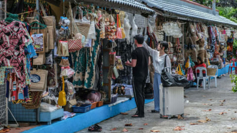 Declining trade: The struggle of Mactan’s souvenir vendors