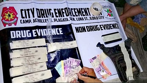 Traffic enforcer nabbed with P408,000 shabu