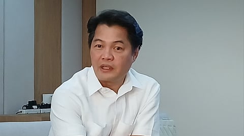 BACOLOD. Bacolod City Lone District Representative Alfredo Abelardo Benitez says the Visayan Bloc fully supports Speaker Faustino “Bojie” Dy III and the leadership he has shown in guiding the House of Representatives, particularly in the crafting of the national budget.