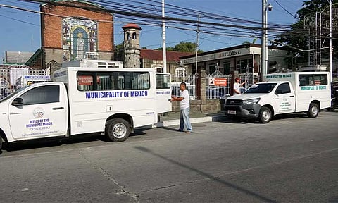 Local gov't provides
free rides amid strikes