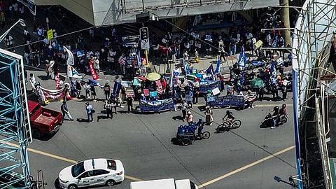 Piston-Cebu, mga aktibista nagprotesta sa dalan Colon