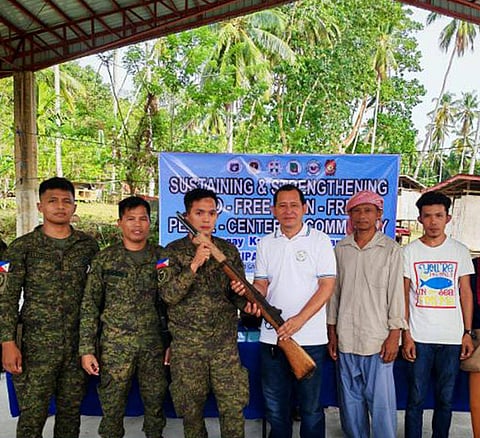 ZAMBOANGA. Civilians in the towns of Luuk and Panamao, voluntarily hand over five assorted firearms to authorities on Friday, March 27, reflecting the growing confidence of communities in government-led peace initiatives and reinforcing the campaign for Gun-Free and Peace-Centered Communities across the province of Sulu.
